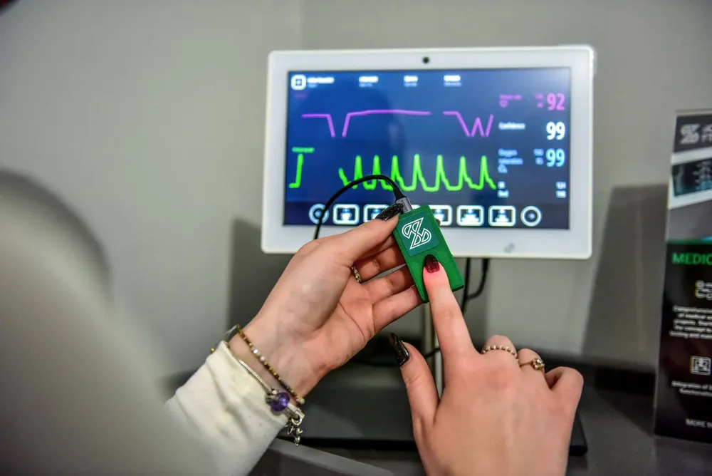 Patients Vital Parameters Monitor main image